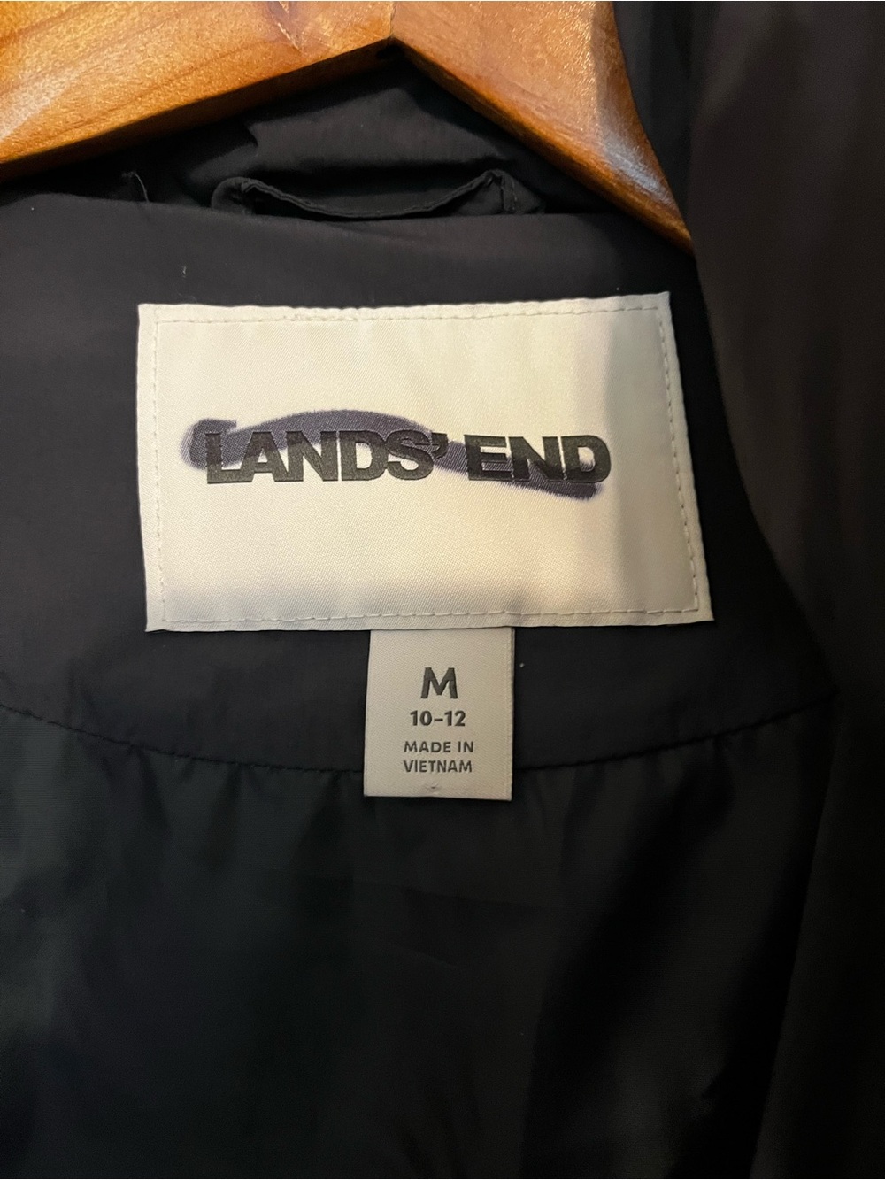NWOT Lands' End Women's Max 600 Down Puffer Jacket Black M 10-12 - Picture 4 of 5